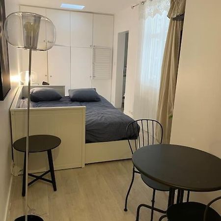 Alesia-Paris Appartamento Esterno foto